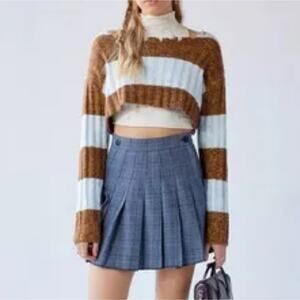 NWT Urban Outfitters BDG Winona Distressed Cropped Sweater Size S